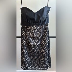 White House Black Market Dress Black Lace Strapless Party Cocktail Sz 4